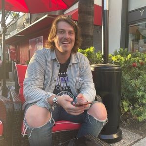 Meet your Posher, Evan